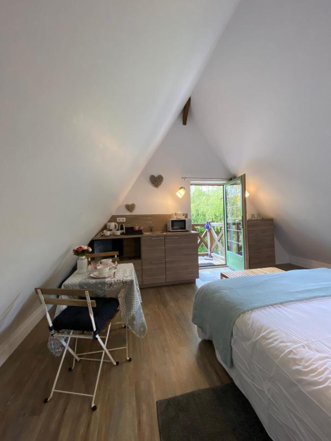 Le Petit Pressoir Bed and Breakfast Saint-Gâtien-des-Bois Buitenkant foto
