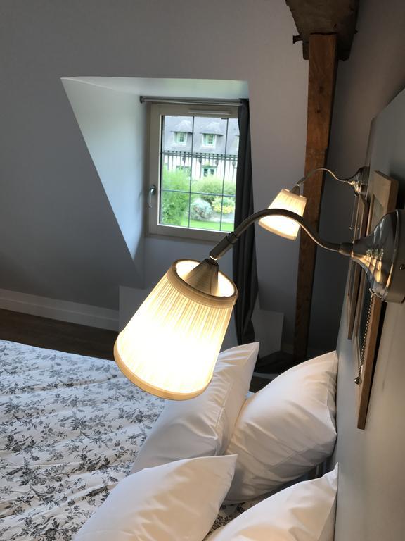 Le Petit Pressoir Bed and Breakfast Saint-Gâtien-des-Bois Buitenkant foto